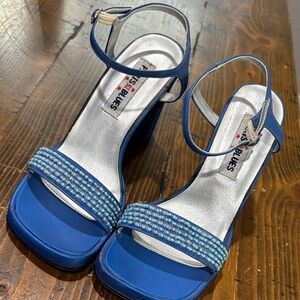 Vintage Paris Blues Blue and Silver Heels